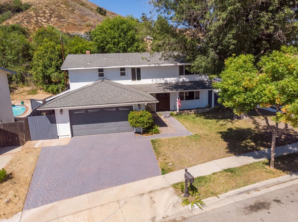 1409 Los Amigos Ave, Simi Valley, CA 93065