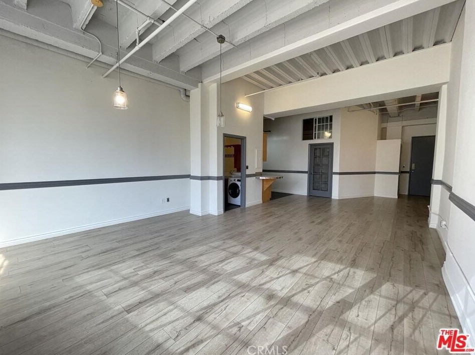 312 W 5th St #902, Los Angeles, CA 90013
