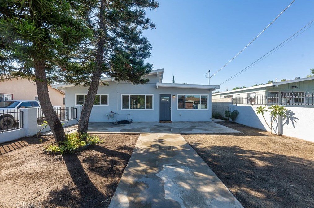 13077 Goleta St, Los Angeles, CA 91331-3248