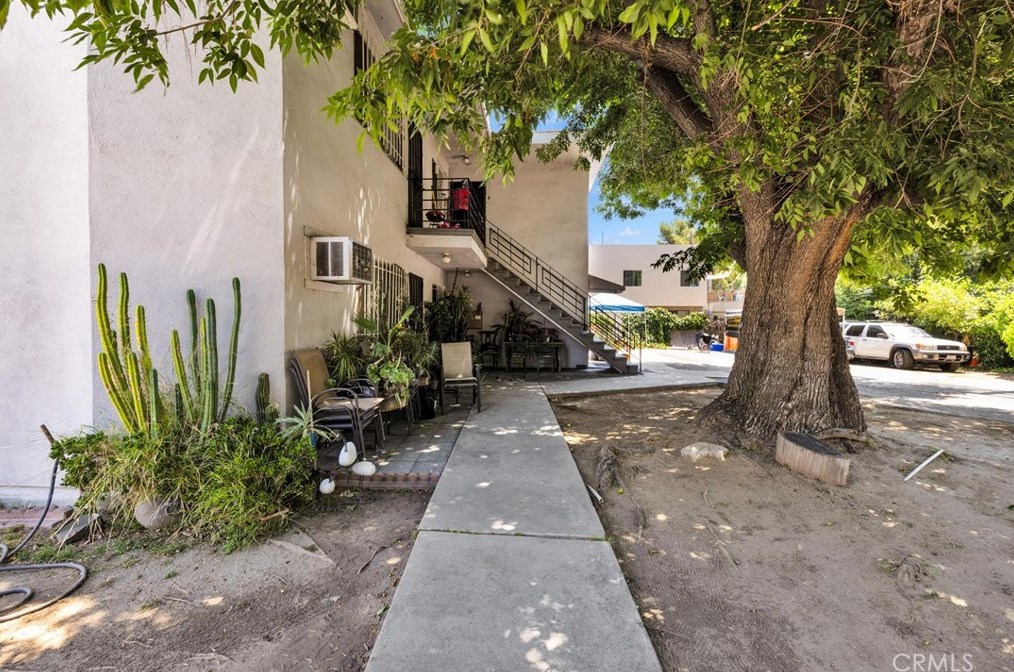 2179 Ripple St, Los Angeles, CA 90039-2937