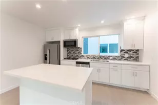 6845 Haskell Ave, Lake Balboa, CA 91406 - Photo 10