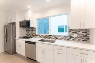 6845 Haskell Ave, Lake Balboa, CA 91406 - Photo 12
