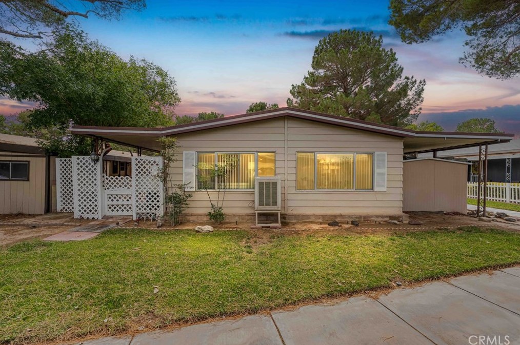 48303 W 20th St #164, Lancaster, CA 93534