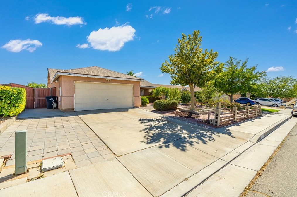 1200 Arlington Ct, Tropico Village, CA 93560-6651