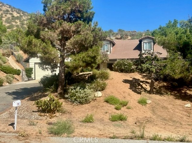 33392 Listie Ave, Acton, CA 93510-1412