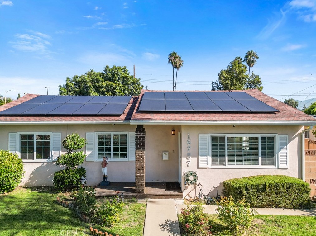 16757 Ludlow St, San Fernando, CA 91344