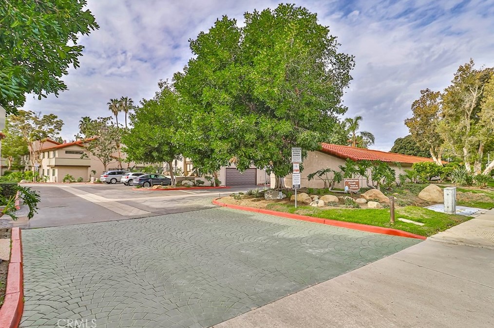 1115 Via Montoya, Camarillo, CA 93010-4841