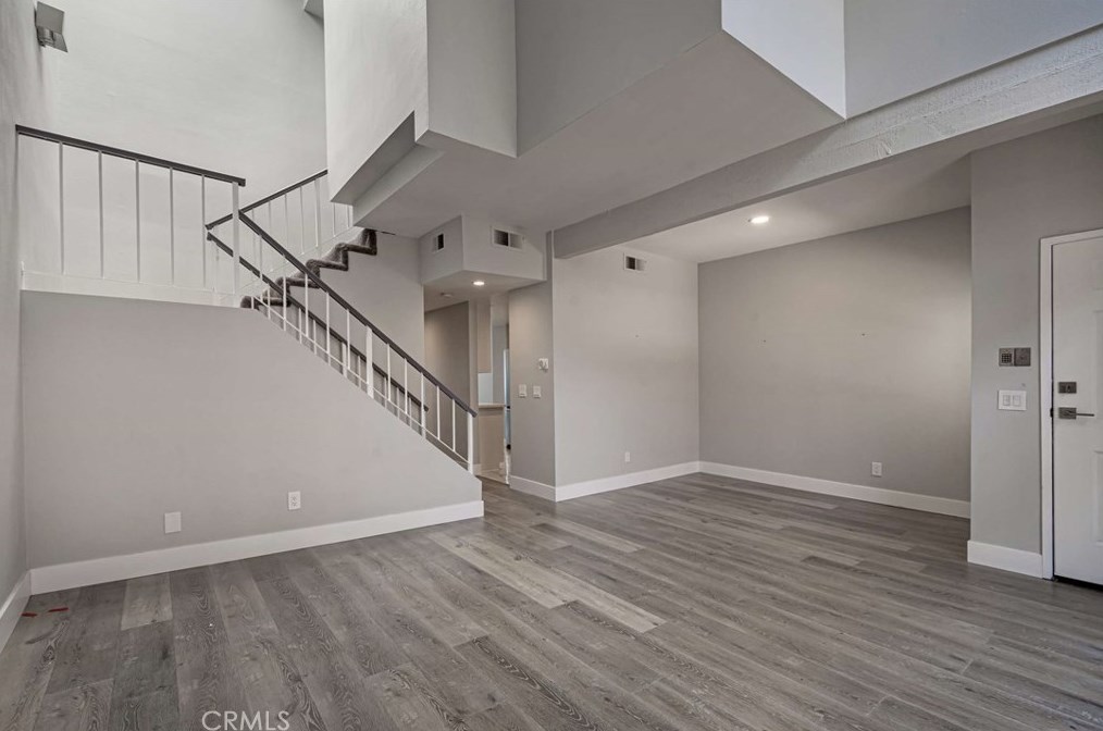 6323 Reseda Blvd Unit 2, Los Angeles, CA 91335