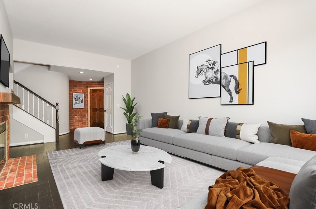 1175 Corte Riviera, Camarillo, CA 93010-7431
