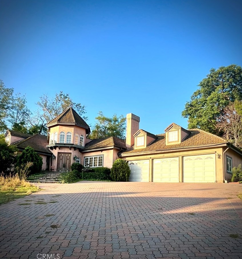 10533 Morada, Orange, CA 92869