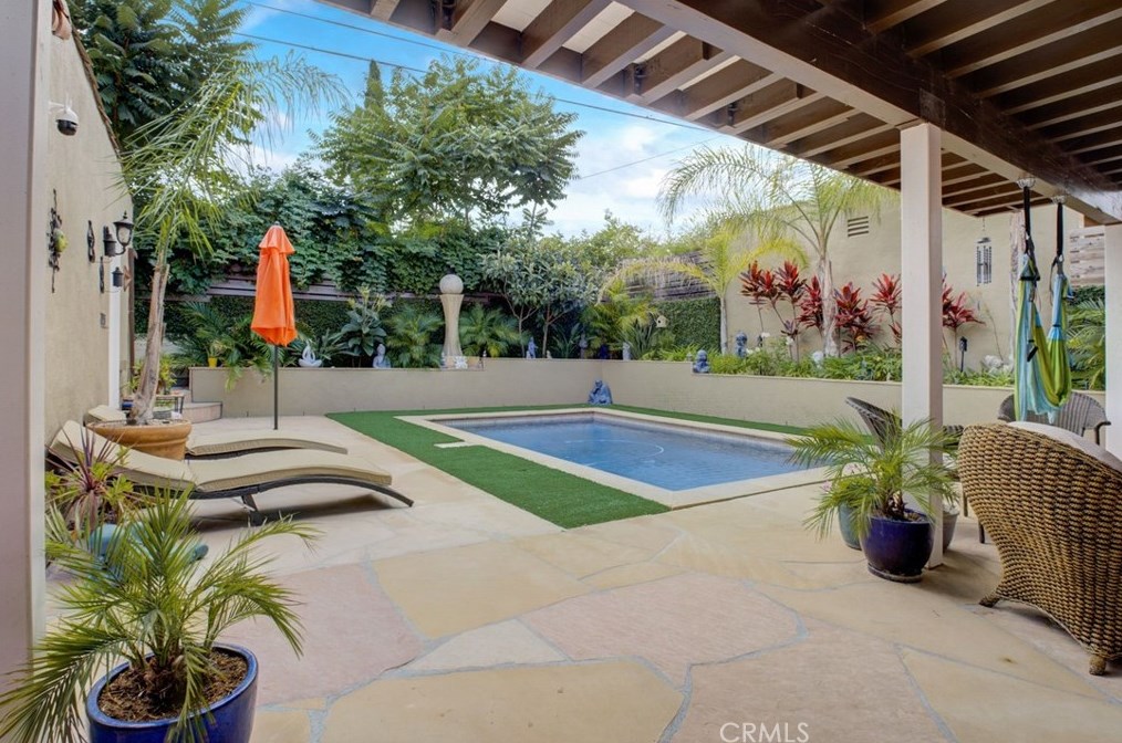 4440 59th Pl, Los Angeles, CA 90043-3427