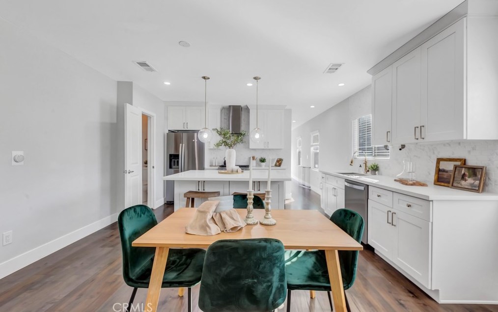 4344 59th Pl, Los Angeles CA  90043-3425 exterior