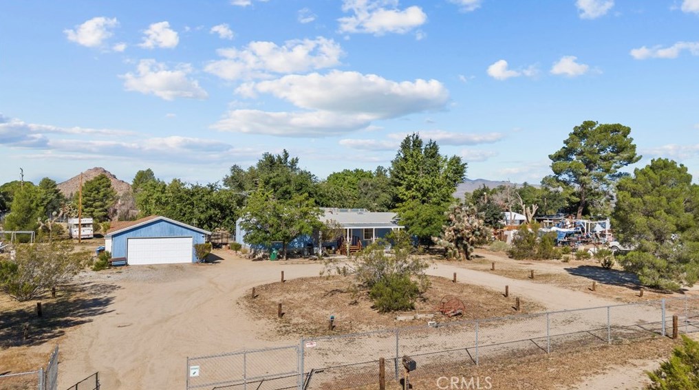 5301 60th St, Tropico Village, CA 93560-6265