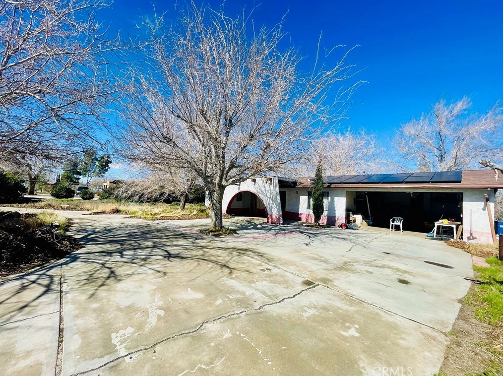 9833 E Ave S14, Juniper Hills, CA 93543
