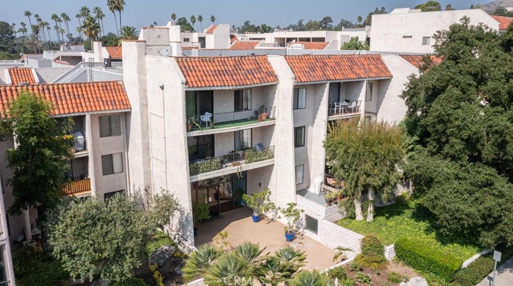 1401 Valley View Rd #124, Glendale, CA 91202