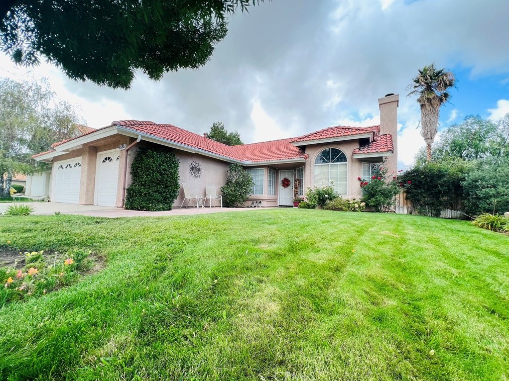 39529 Rowan Ct, Palmdale, CA 93551-4071