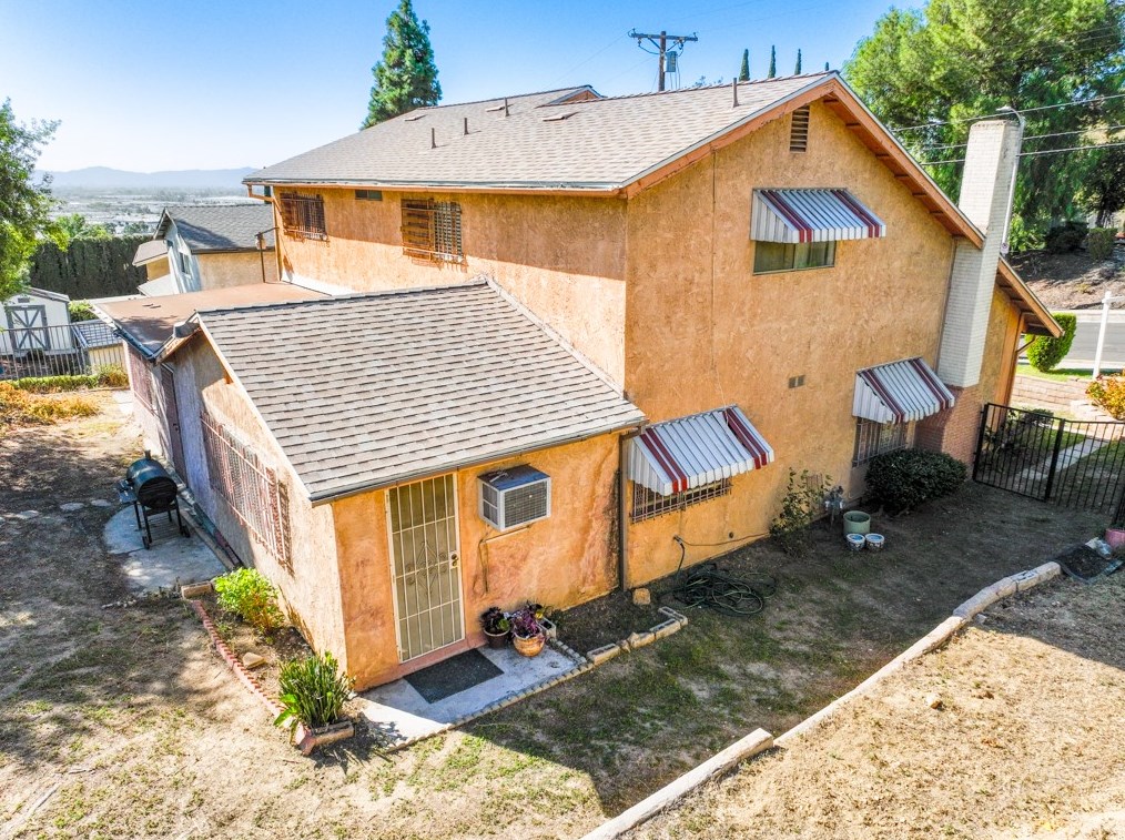 10724 De Haven Ave, Los Angeles CA  91331-2007 exterior