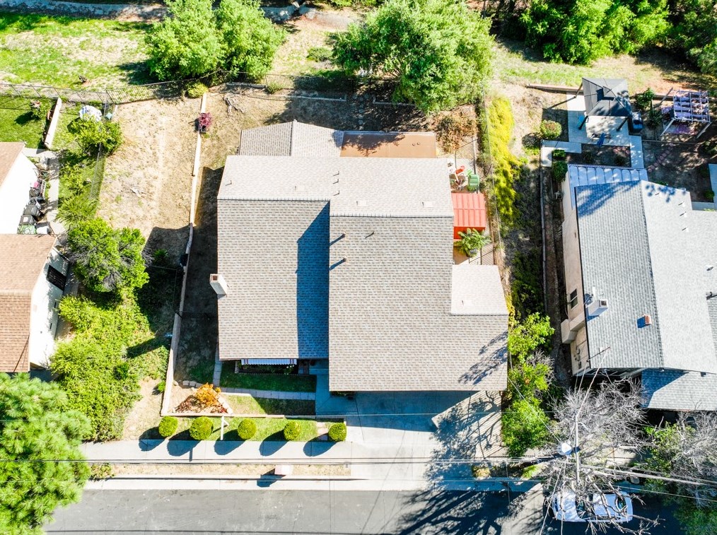 10724 De Haven Ave, Los Angeles CA  91331-2007 exterior