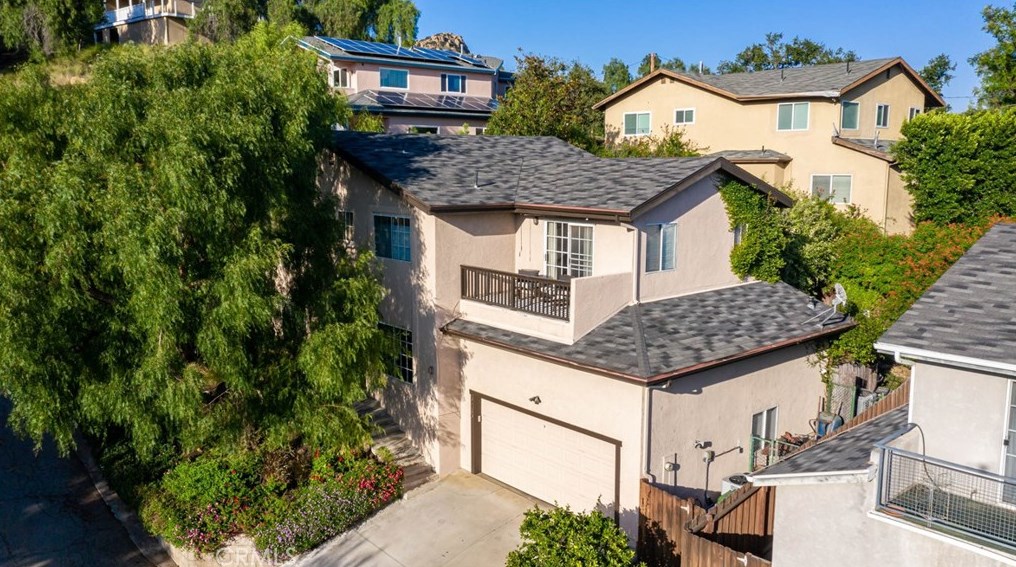 9130 Grundy Ln, Chatsworth, CA 91311-6353