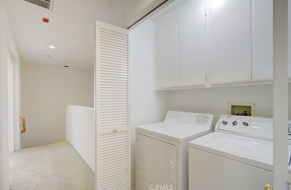 8011 Hannum Ave, Los Angeles CA  90230-6172 exterior