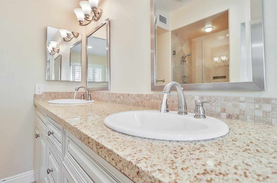 358 Anzio Way, Calabasas CA  91377-4851 exterior