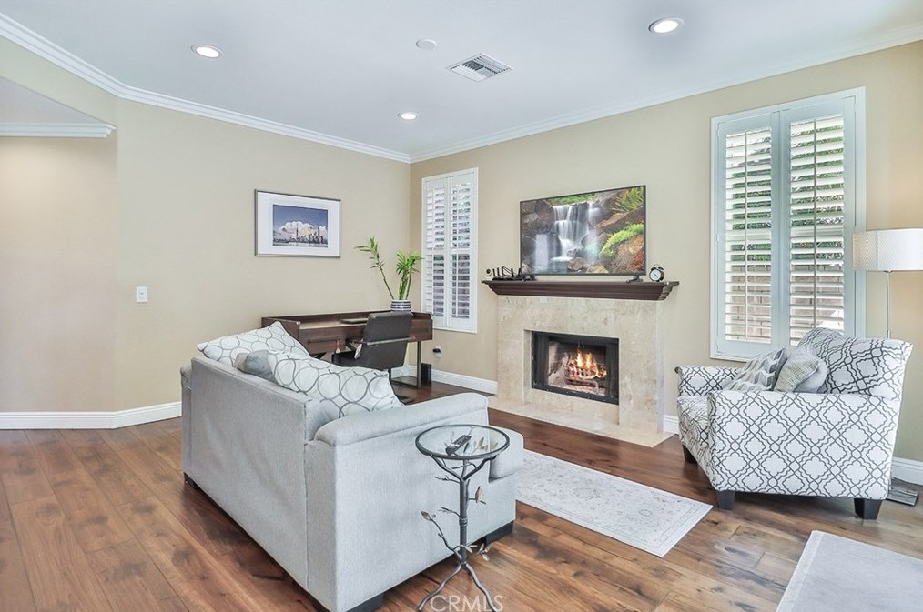 358 Anzio Way, Calabasas CA  91377-4851 exterior