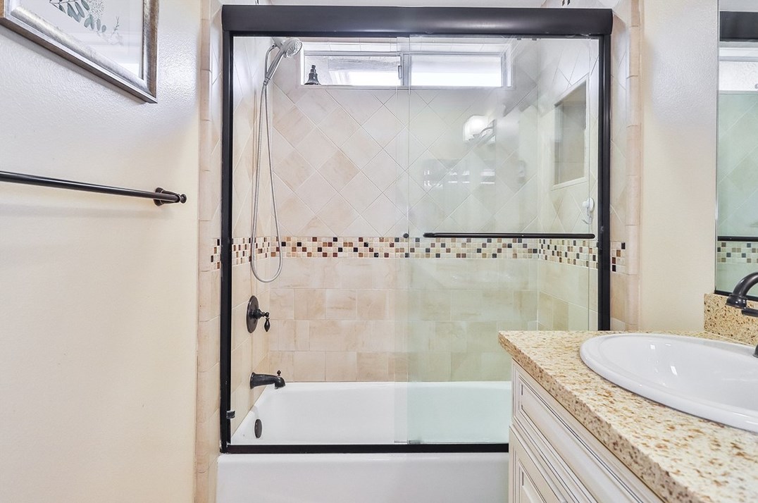 358 Anzio Way, Calabasas CA  91377-4851 exterior