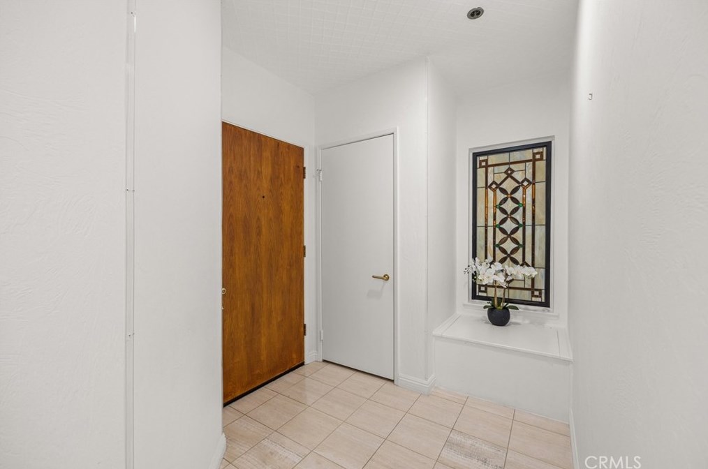 120 The Village #302, Redondo Beach, CA 90277