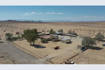 14637 Castle Butte Road, North Edwards, CA 93523 - Photo 16
