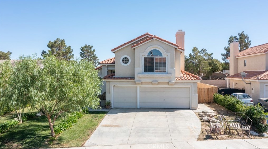 3852 Southview Ct, Palmdale, CA 93550-8365