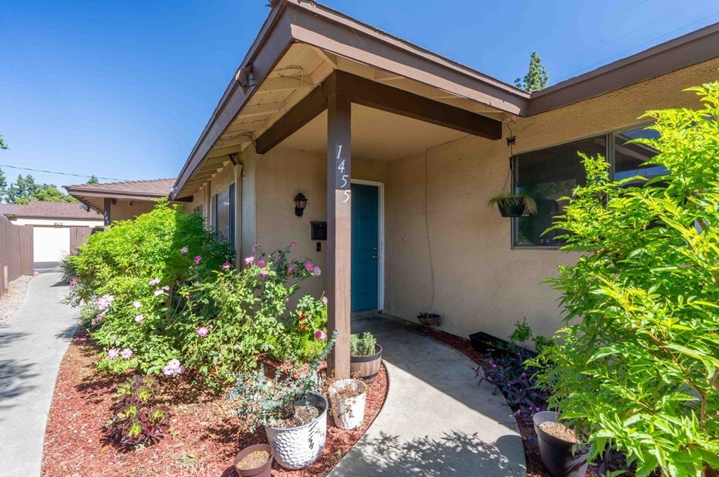 1455 San Bernardino Ave, Pomona, CA 91767-3543