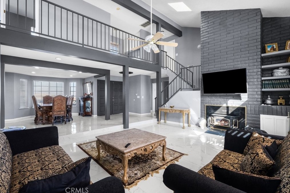 6310 Theodore Ct, Palmdale, CA 93551-1629