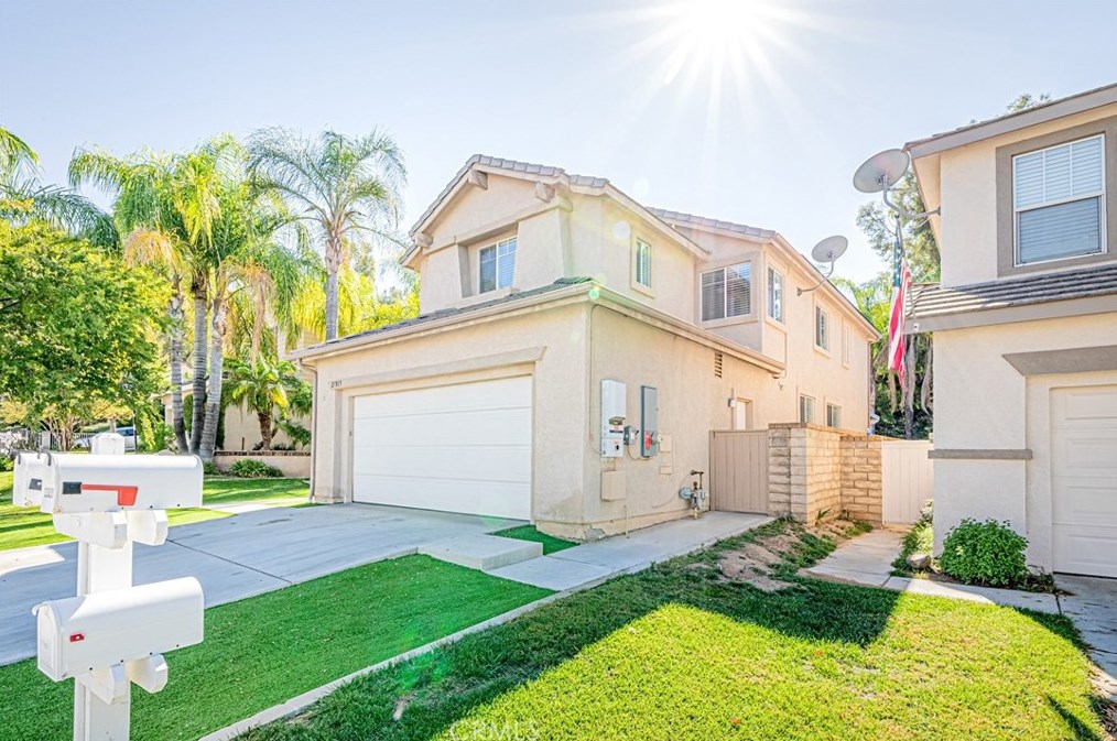 27815 Springtree Pl, Santa Clarita, CA 91354