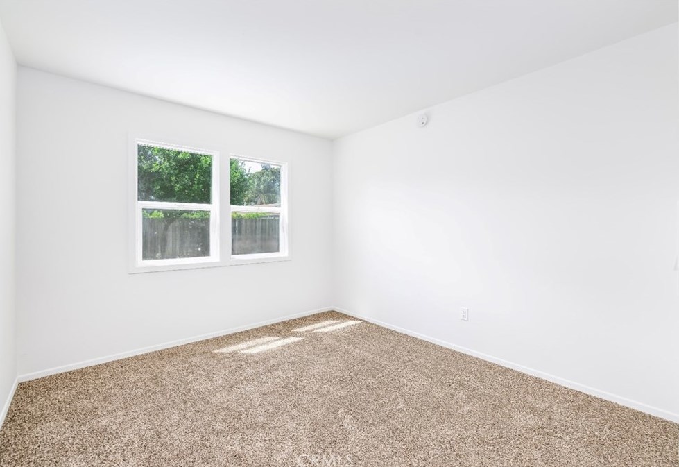 7815 Zelzah Ave, Los Angeles CA  91335-2228 exterior