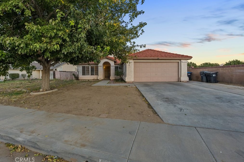 36968 Casa Verde Dr, Palmdale, CA 93550-7350