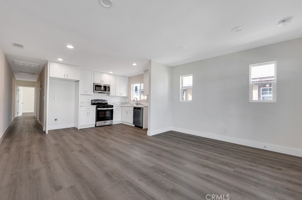 1226 Gage Ave, Los Angeles CA  90023-3321 exterior