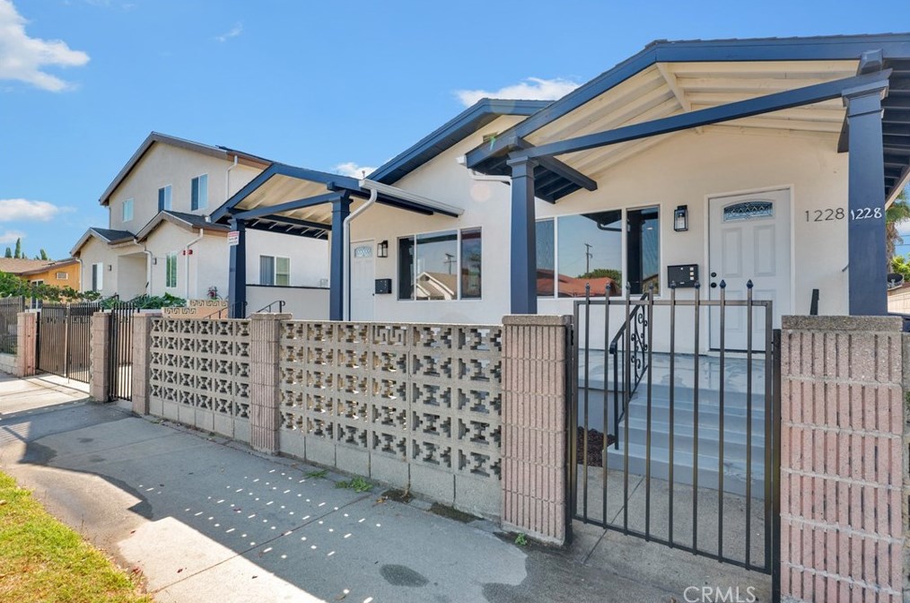 1226 Gage Ave, Los Angeles CA  90023-3321 exterior