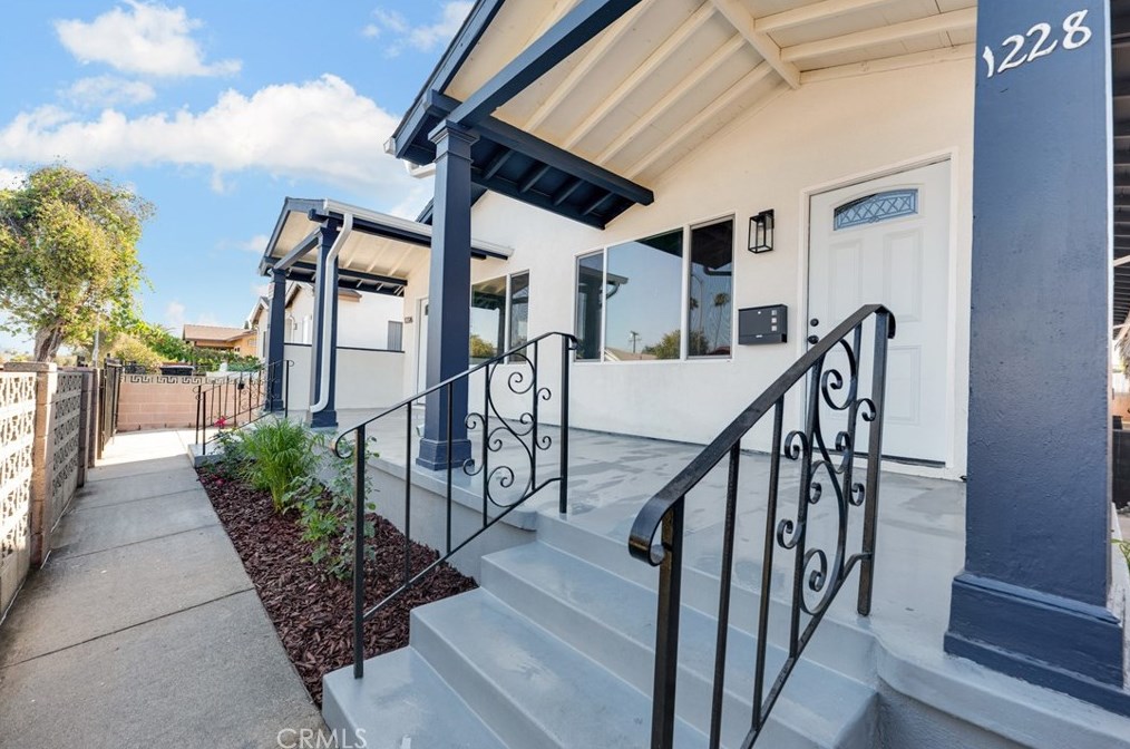 1226 Gage Ave, Los Angeles CA  90023-3321 exterior
