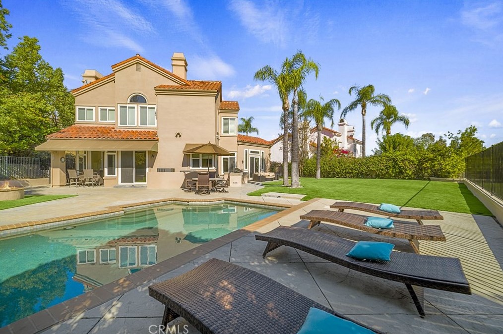 3603 Reina Ct, Calabasas CA  91302-3064 exterior