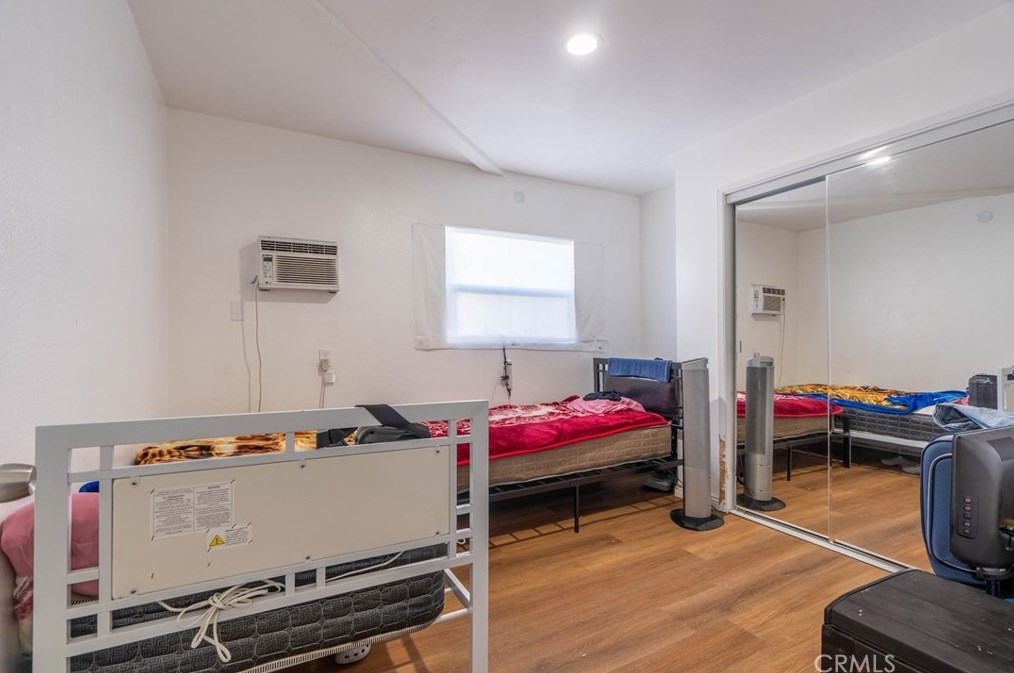 371 Fowler Ave, Pomona CA  91766-5342 exterior