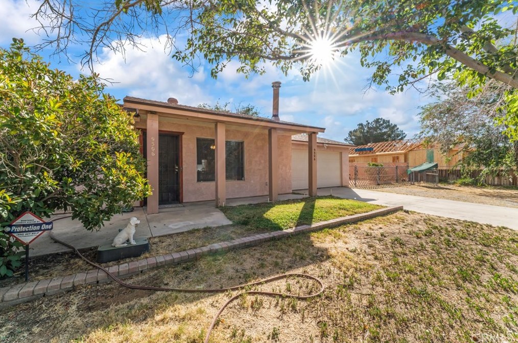 9506 E Ave T6, Juniper Hills, CA 93543