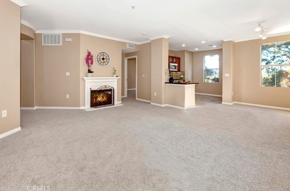 3250 Watermarke Pl, Irvine, CA 92612