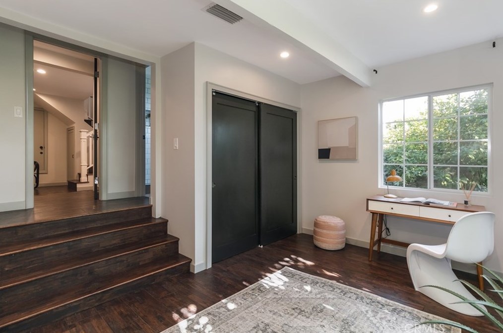 5166 High Crest Ave, Los Angeles CA  90041-1609 exterior