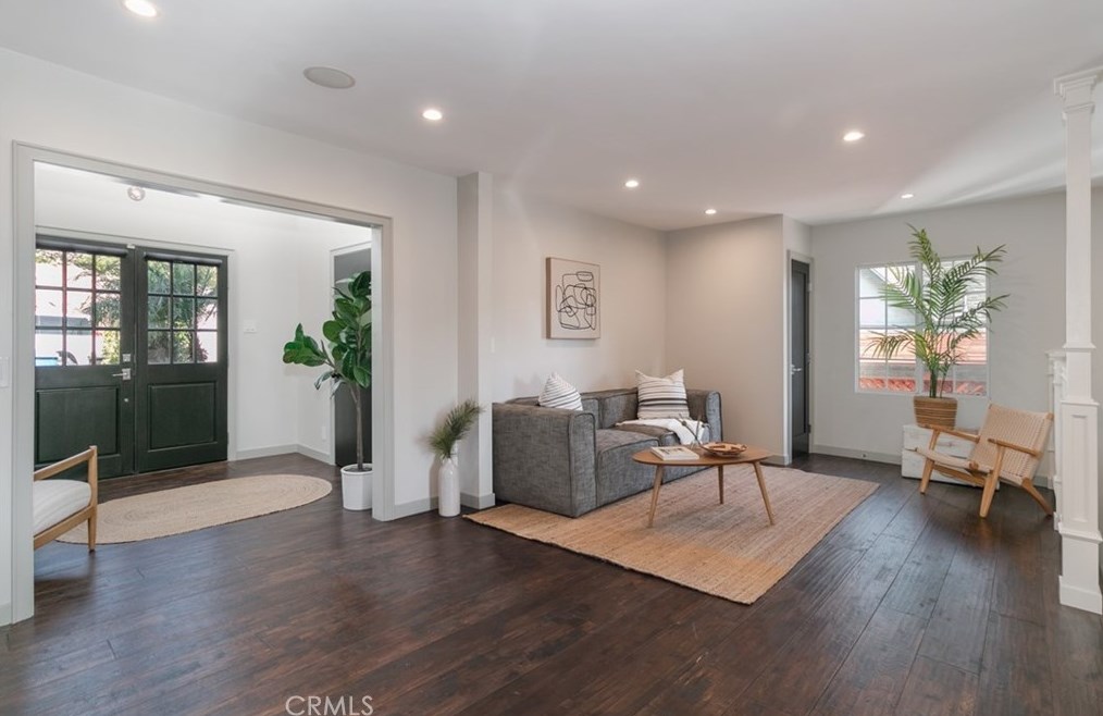 5166 High Crest Ave, Los Angeles CA  90041-1609 exterior