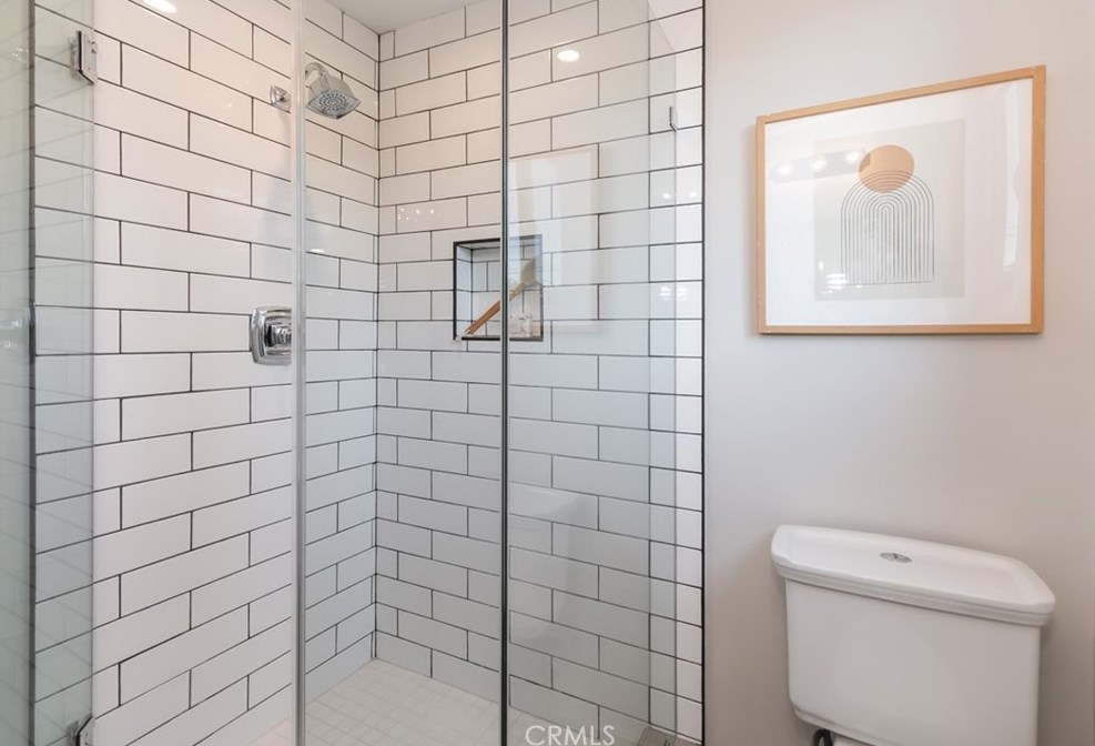 5166 High Crest Ave, Los Angeles CA  90041-1609 exterior
