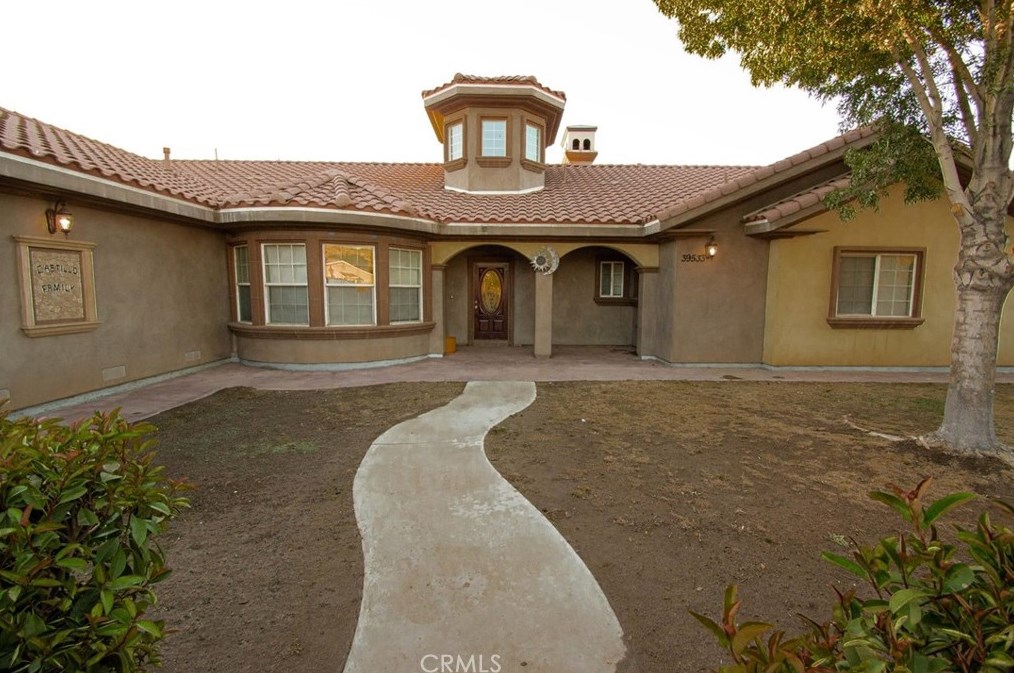 39533 171st St, Palmdale, CA 93591-3327