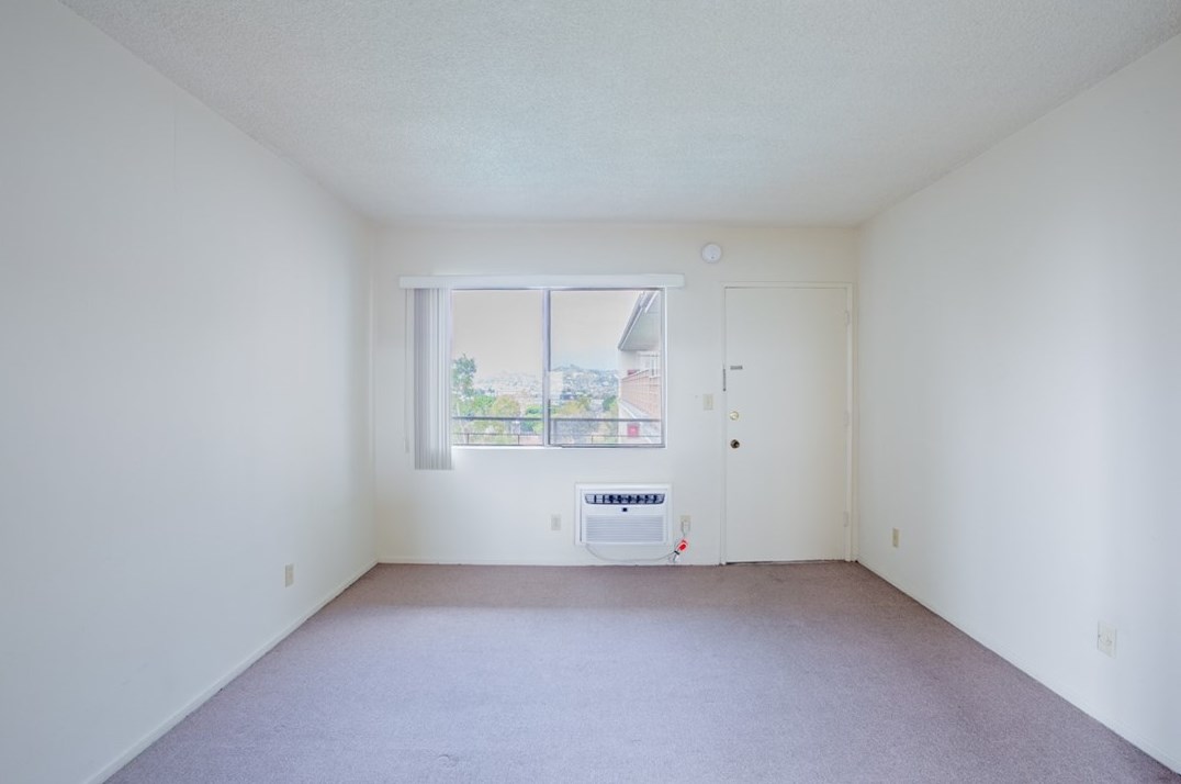 571 Fairview Ave, Los Angeles CA  90033-1647 exterior