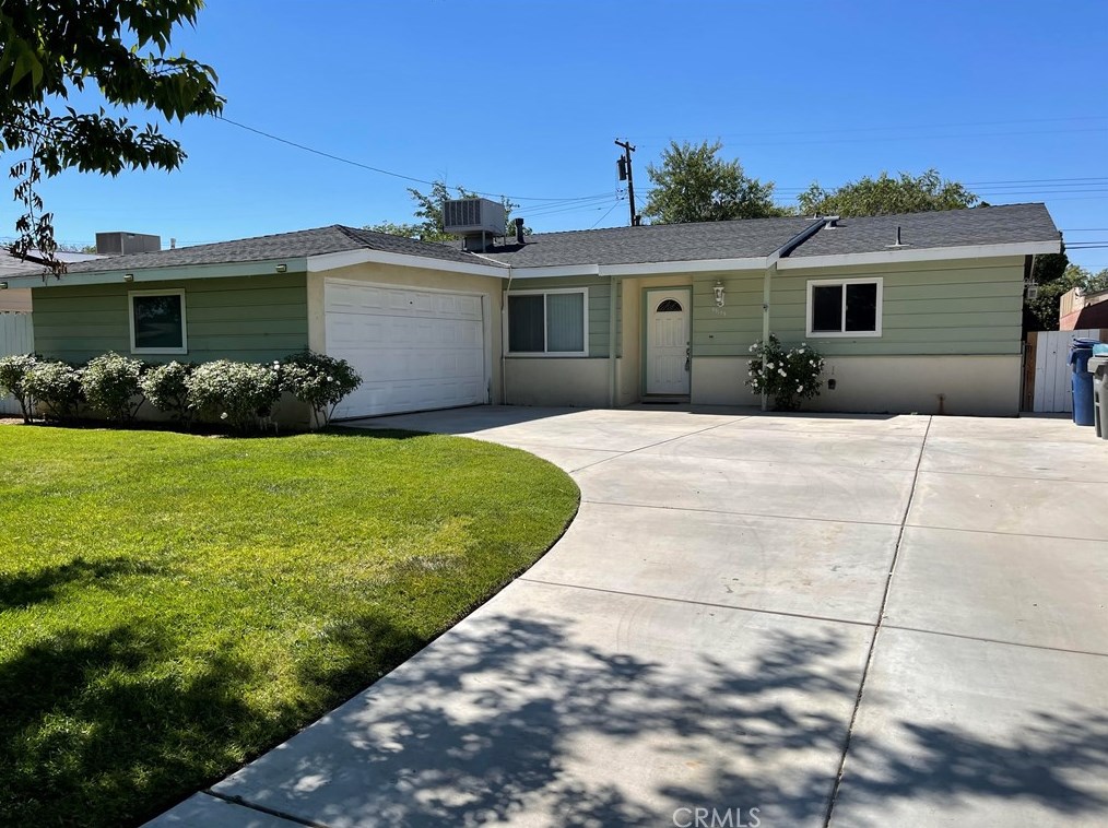 45145 16th St, Lancaster, CA 93534