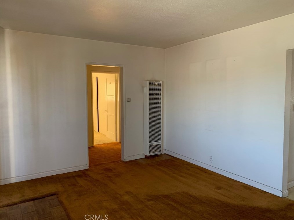 10323 Paloma Ave, Los Angeles CA  90002-3262 exterior