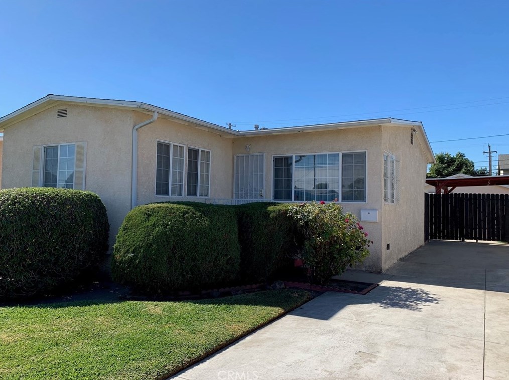 10323 Paloma Ave, Los Angeles CA  90002-3262 exterior